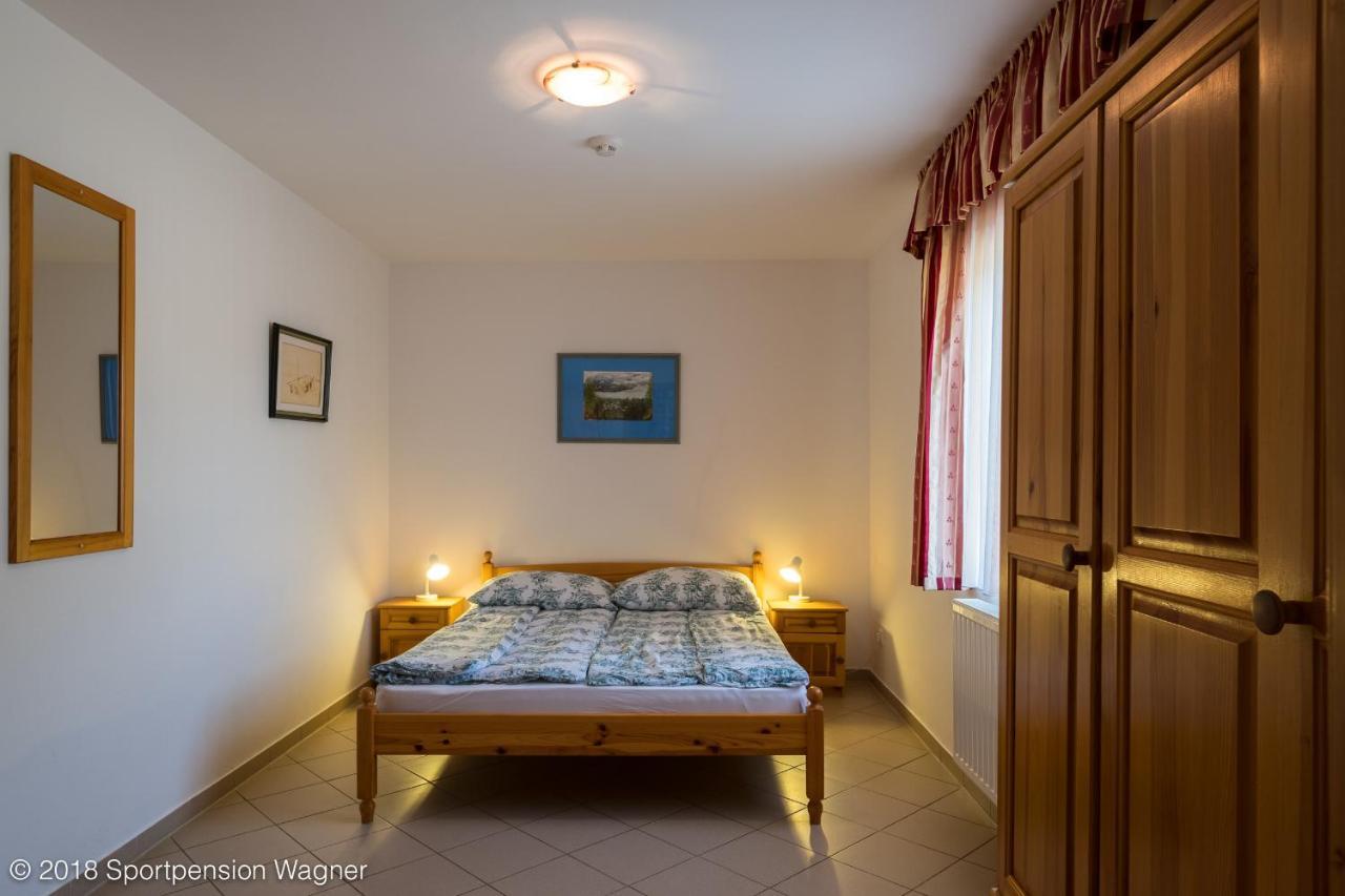 Wagner Panzio Hotel Cserszegtomaj Ngoại thất bức ảnh